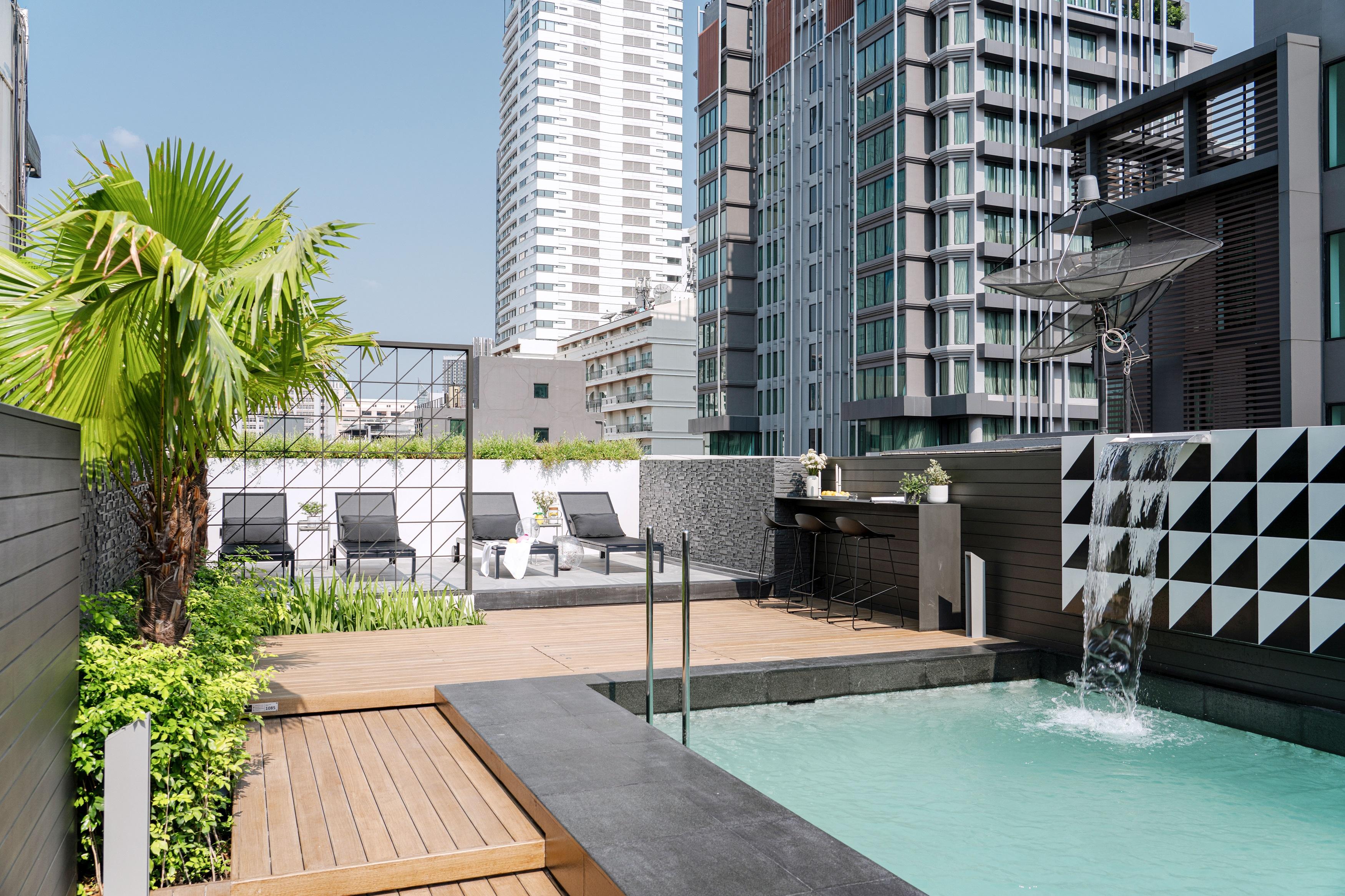 Citichic Sukhumvit 13 By Compass Hospitality - Newly Renovated Hotel Bangkok Exterior photo