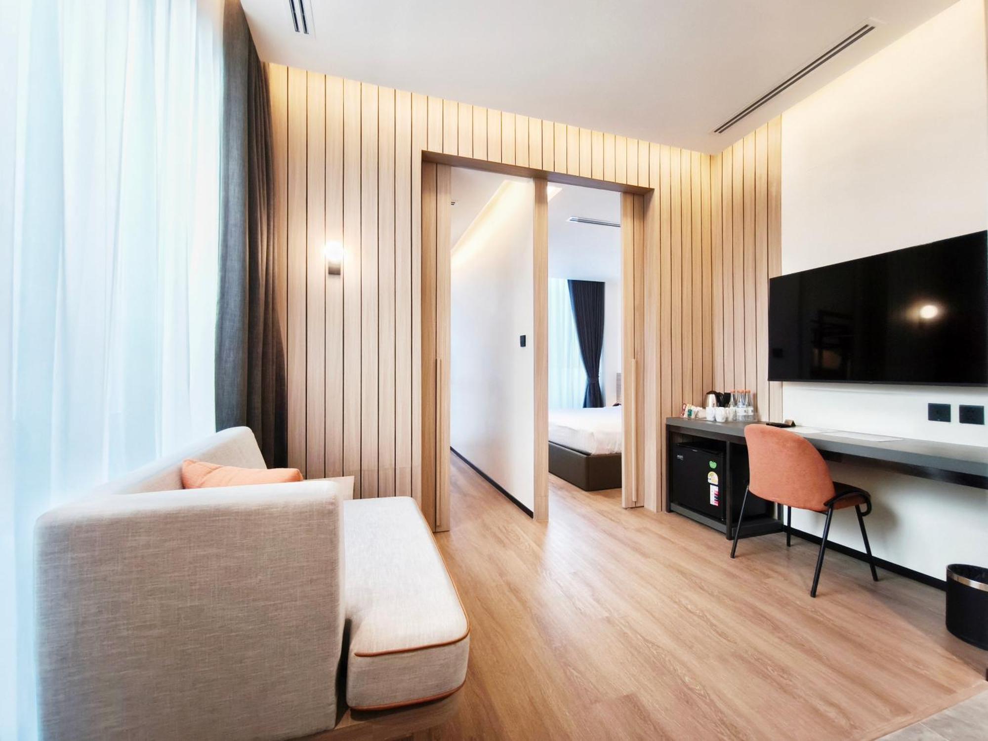 Citichic Sukhumvit 13 By Compass Hospitality - Newly Renovated Hotel Bangkok Exterior photo
