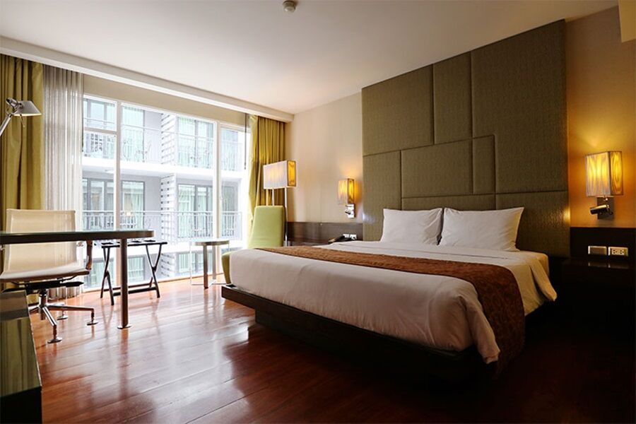 Citichic Sukhumvit 13 By Compass Hospitality - Newly Renovated Hotel Bangkok Exterior photo